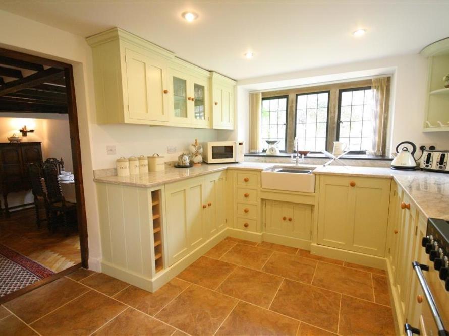 Tumbledown Villa Broadway  Dış mekan fotoğraf