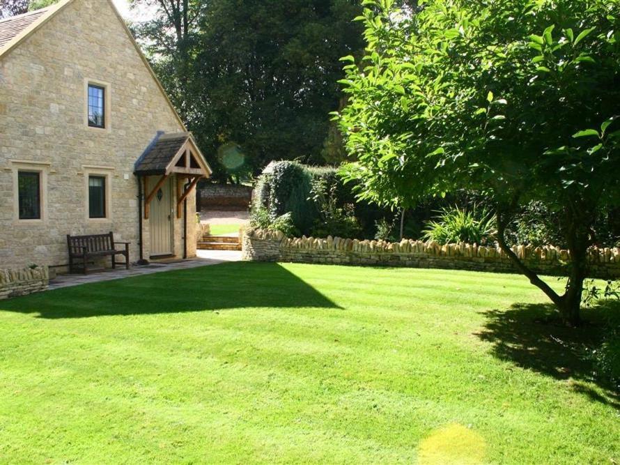 Tumbledown Villa Broadway  Dış mekan fotoğraf