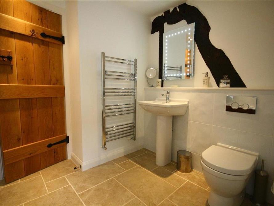 Tumbledown Villa Broadway  Dış mekan fotoğraf